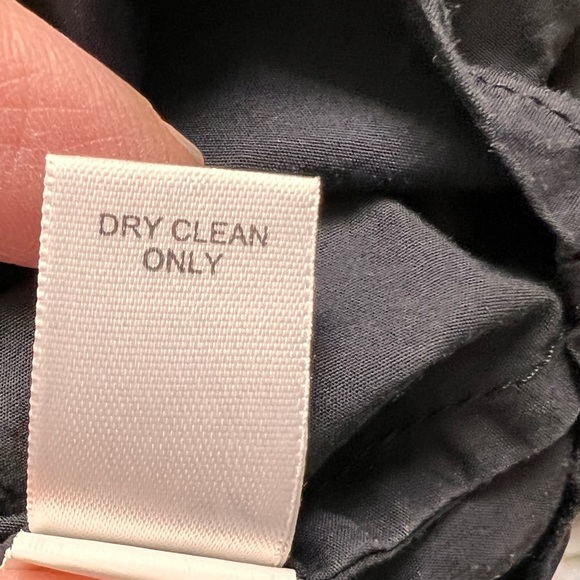 Banana Republic XL tailored stretch button down, perfect for the office/work - Picture 7 of 10